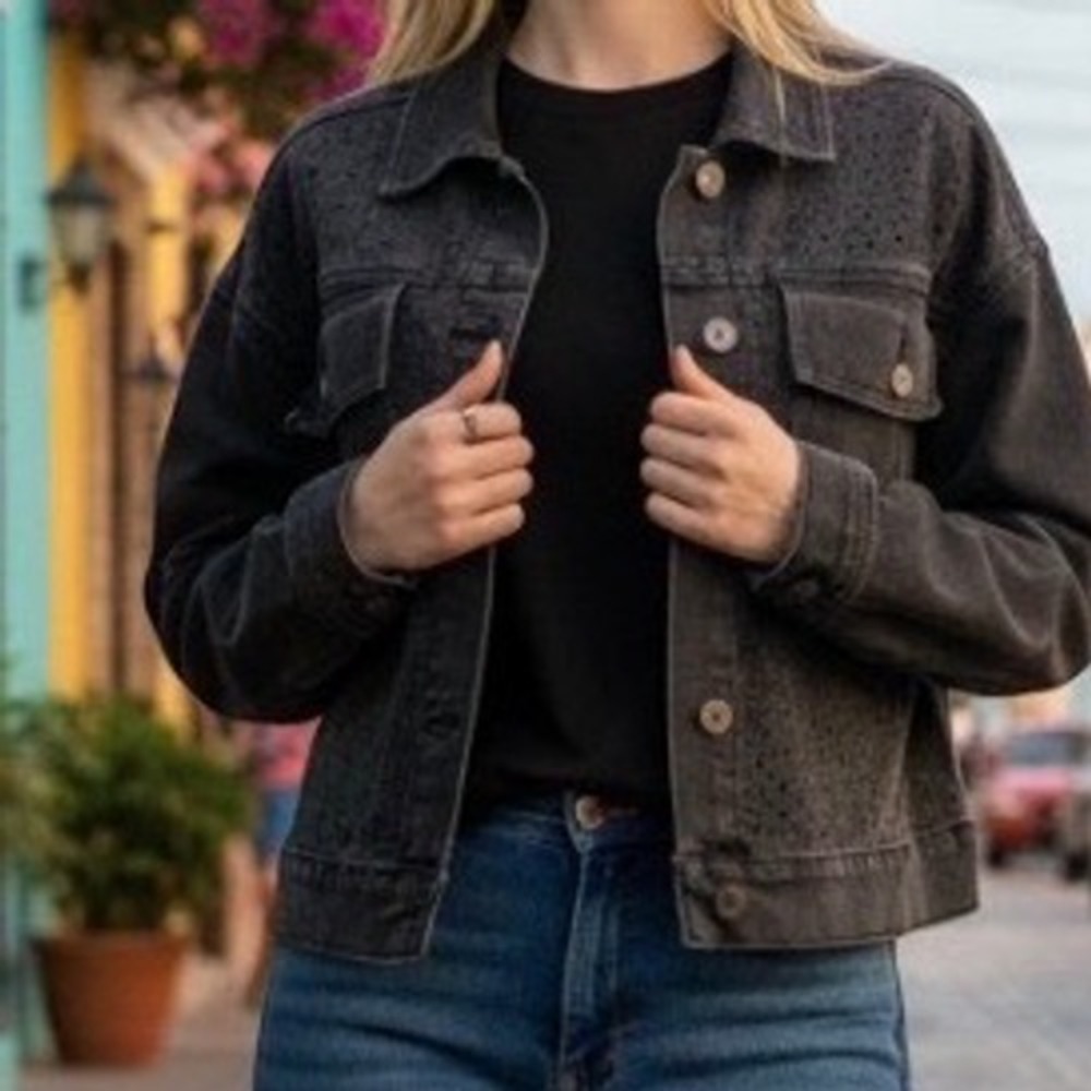 NWOT Kate & Mallory Black Rhinestone Denim Jean Jacket Women Small